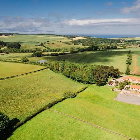 Low Moor Lodge Scarborough Bagian luar foto