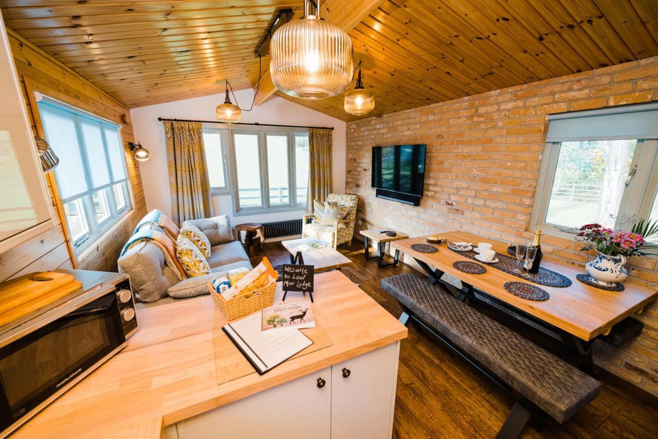 Low Moor Lodge Scarborough Bagian luar foto