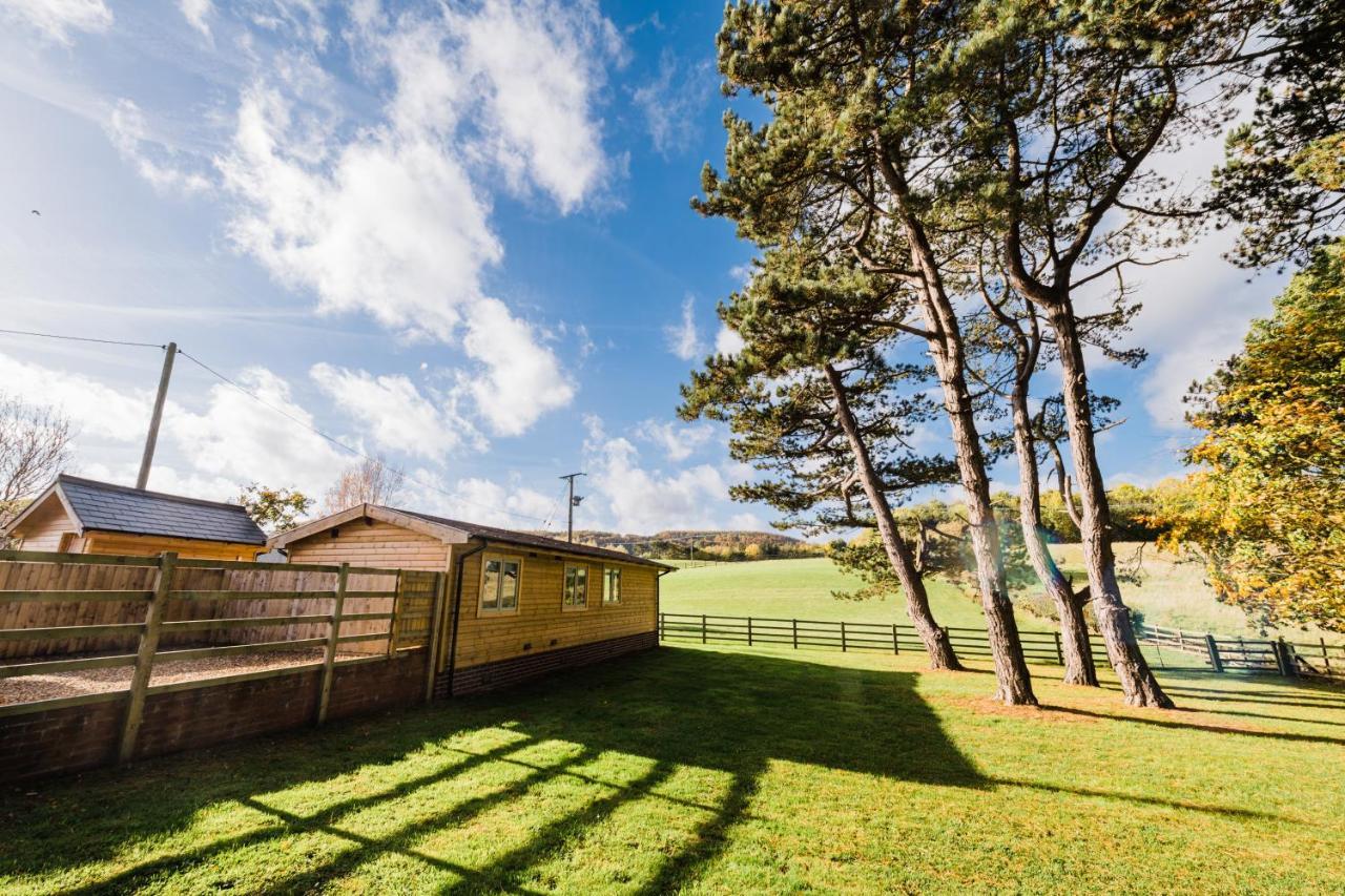 Low Moor Lodge Scarborough Bagian luar foto